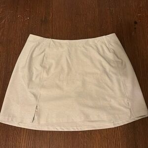 Outdoor Voices Warmup 2.5" Skort